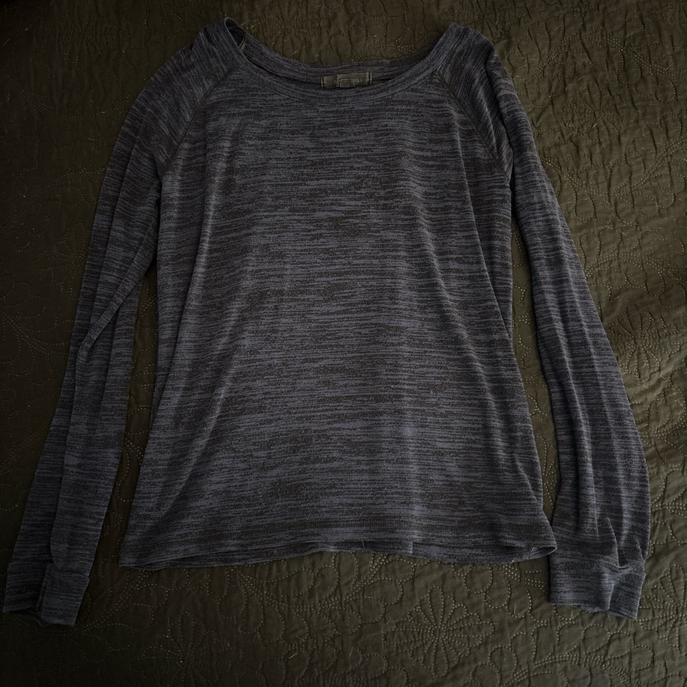 Forever 21 Blue Fitted Ribbed Sweatshirt